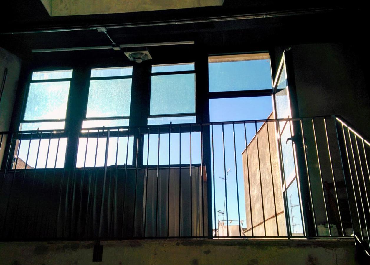Increible Loft De Diseno En Casco Antiguo Amposta Appartamento Esterno foto